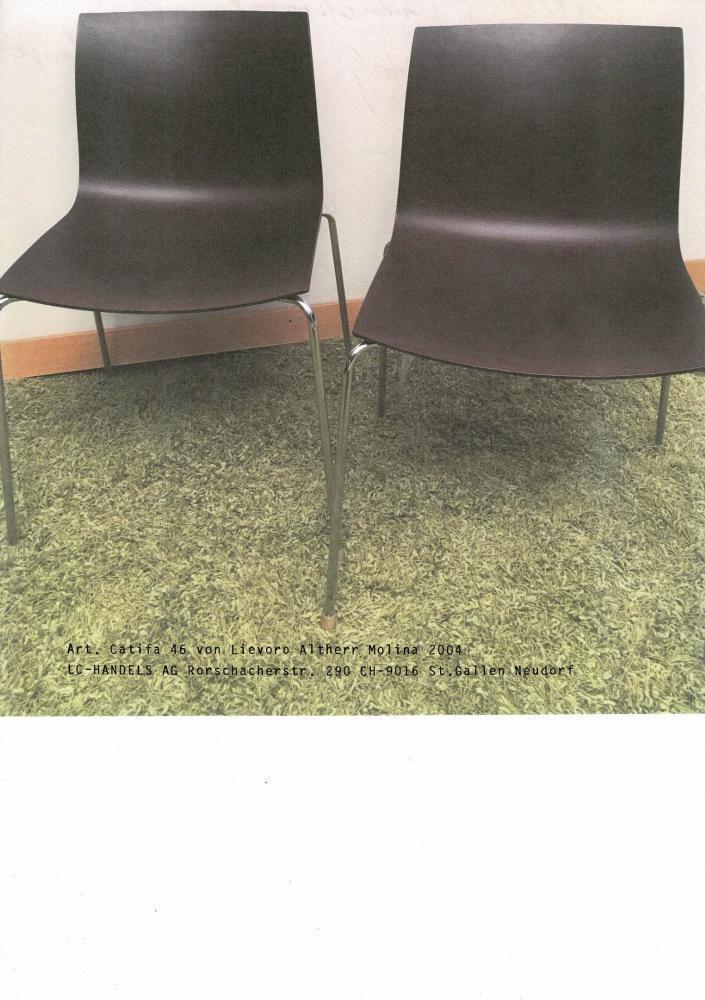 Stappelstuhl    2 Stück