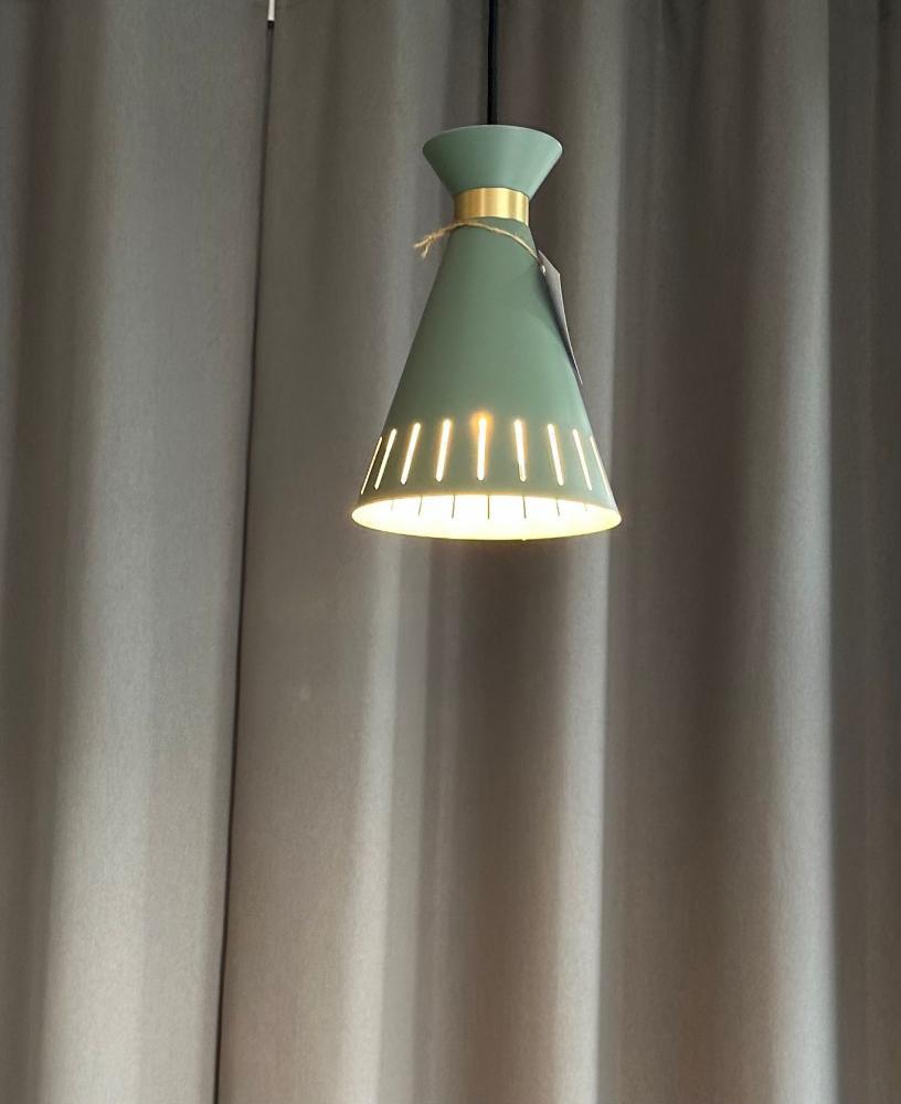 Warm Nordic - Cone Pendent 