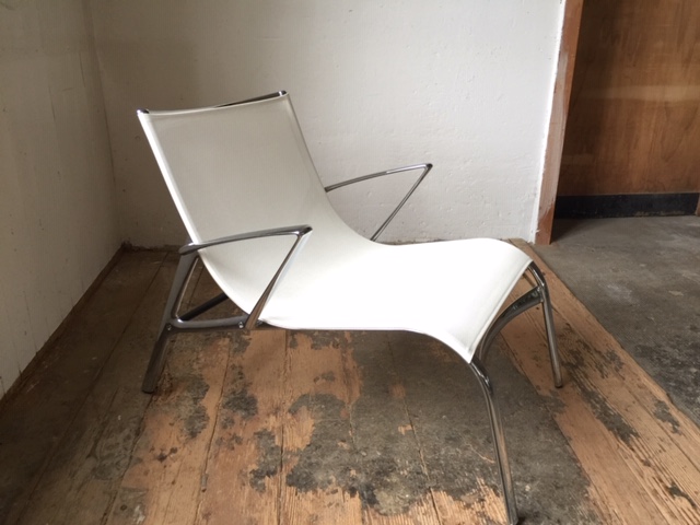 Armframe Sessel